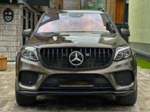 Mercedes GLS