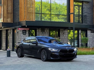 BMW 840
