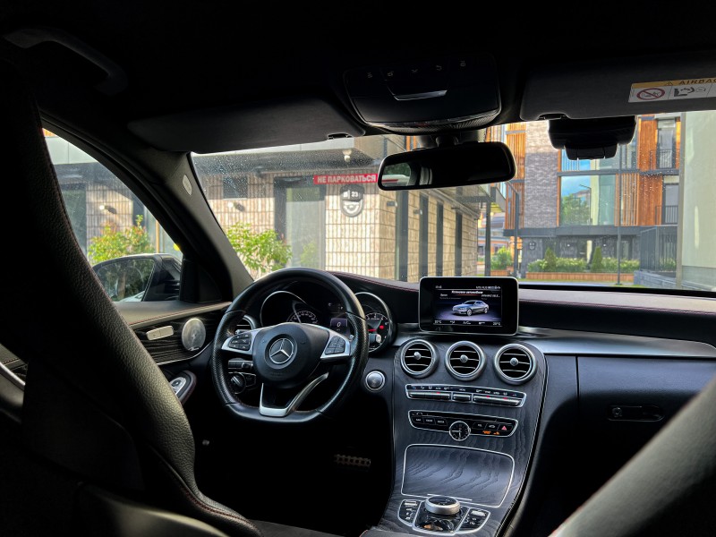 Mercedes C