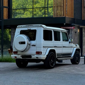 Mercedes G